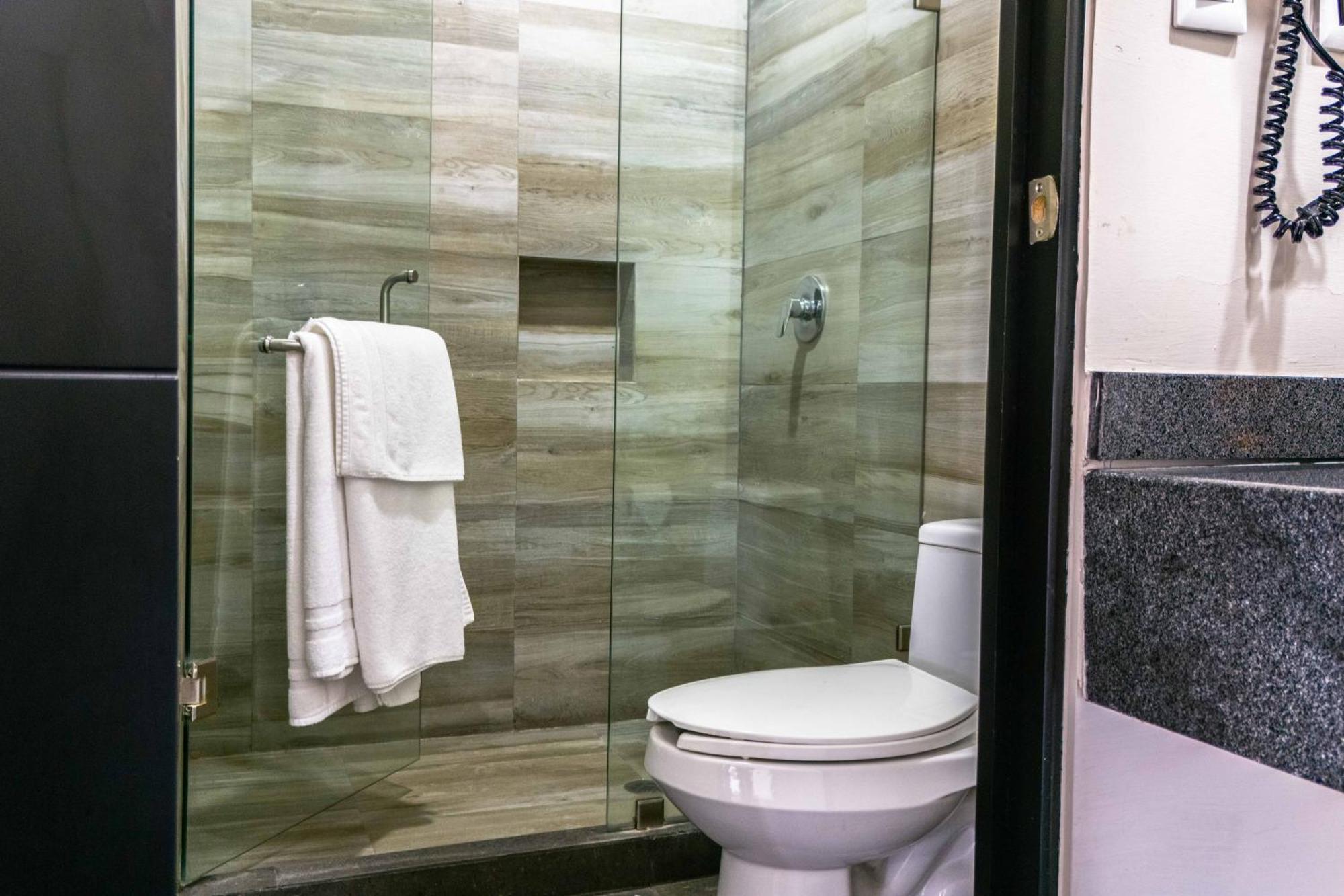 Homesuites Malecon Culiacan Exterior photo