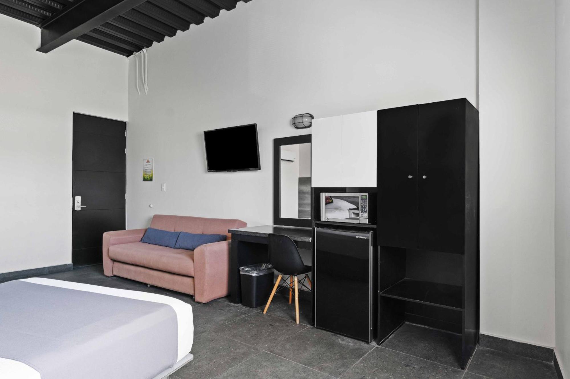 Homesuites Malecon Culiacan Exterior photo